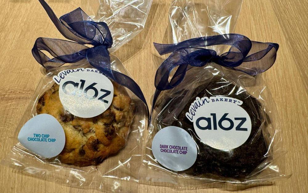 a16z a16z-branded Levain cookies