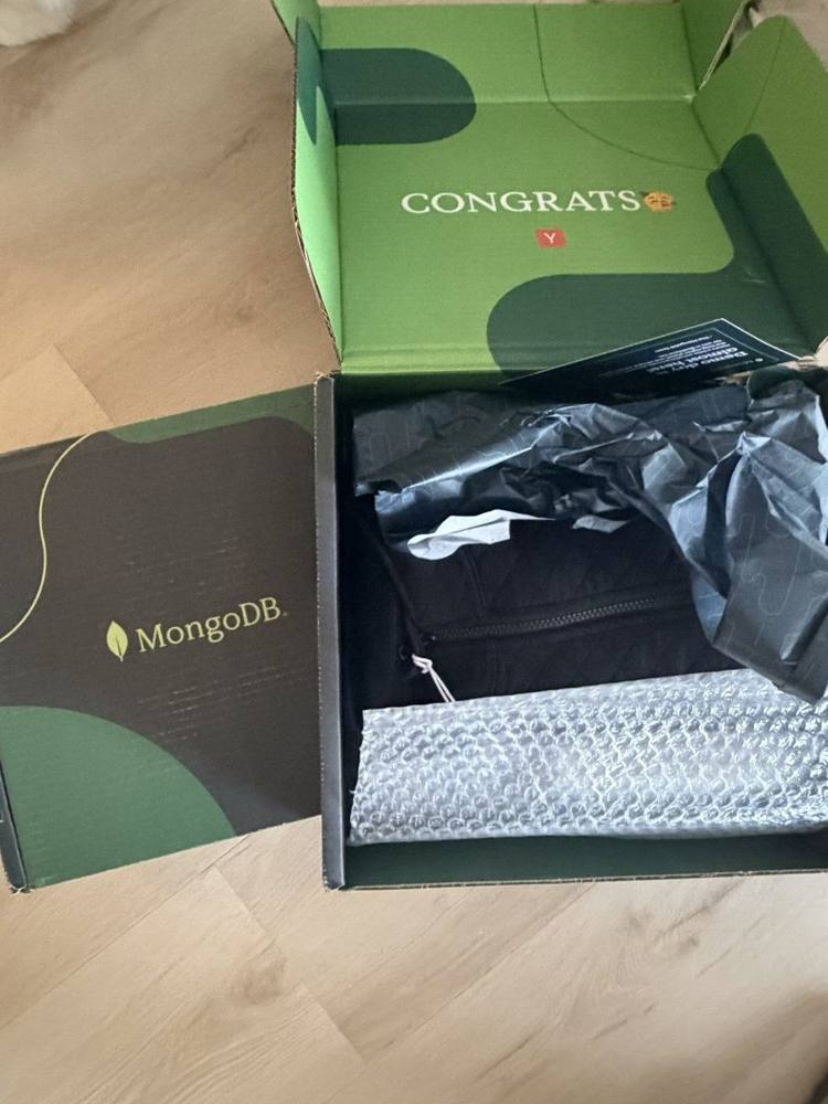MongoDB YC F25 batch jacket box