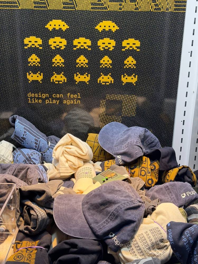 Paper Paper Claw Machine (hats, shirts, AirPods Pro, TE pocket operators)